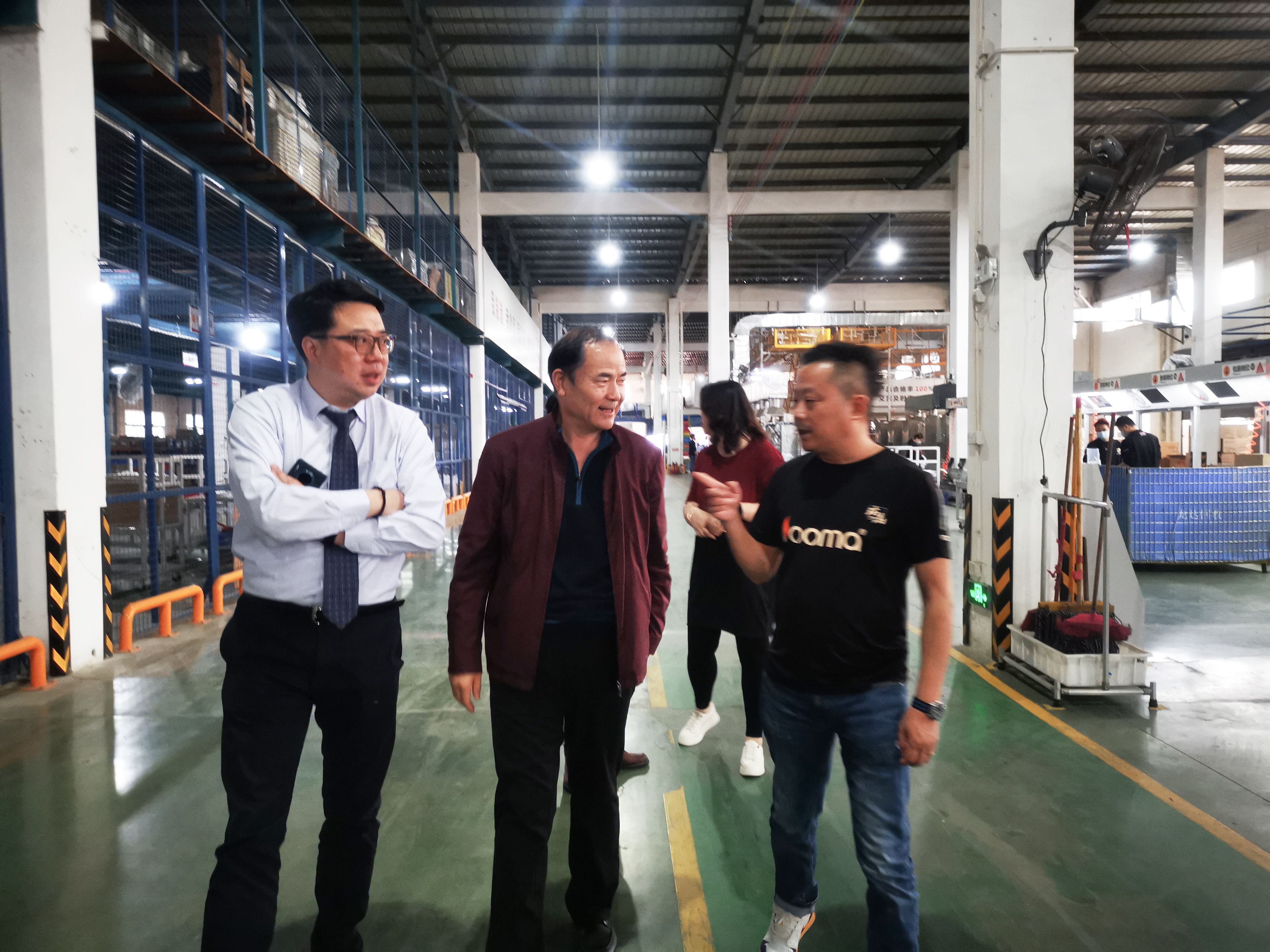熱烈歡迎國家燃氣供熱專業委員王啟主任等一行會蒞臨瑞馬考察！